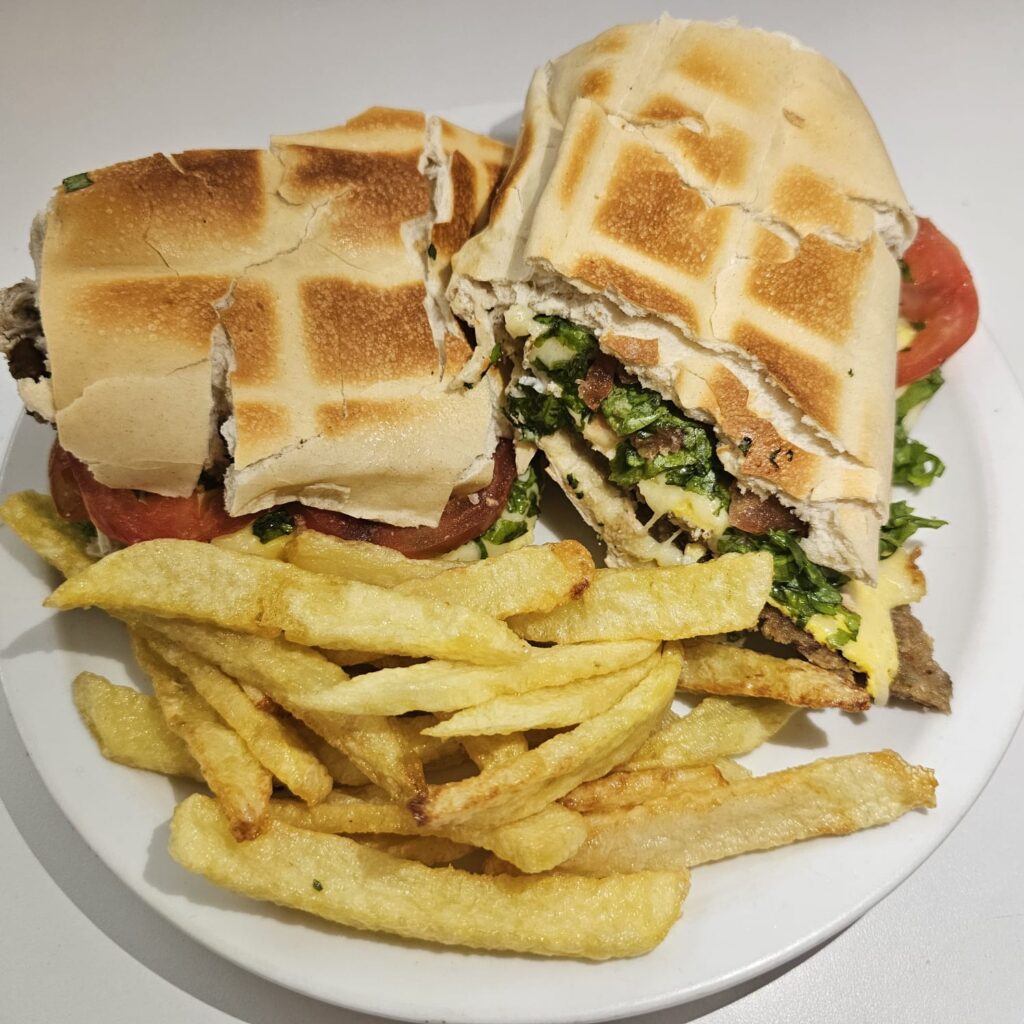 Fiesta Nacional del Sánguche de Milanesa, Tucumán (Foto Alfredo A. Medina)