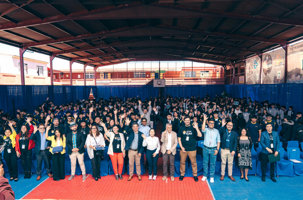 Capacitan a más de mil estudiantes en Tarapacá