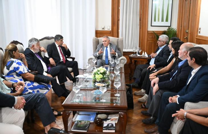 Industriales de reunieron con el gobernador Osvaldo Jaldo