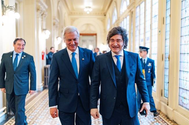 Reunión de mandatarios